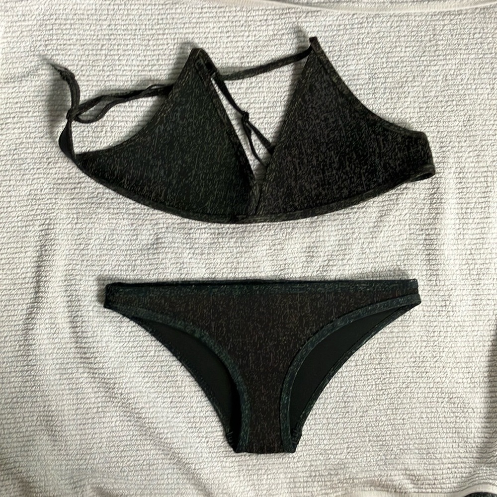 Hoaka bikini set